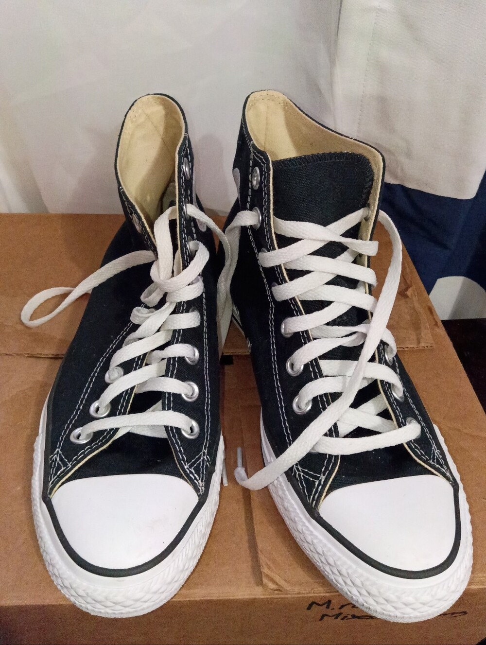 Classic High-Top Canvas Sneakers in Black
